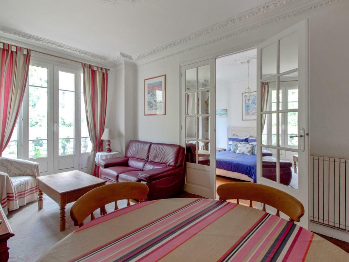 Welkeys - Felix Faure Apartment Paris Exterior foto